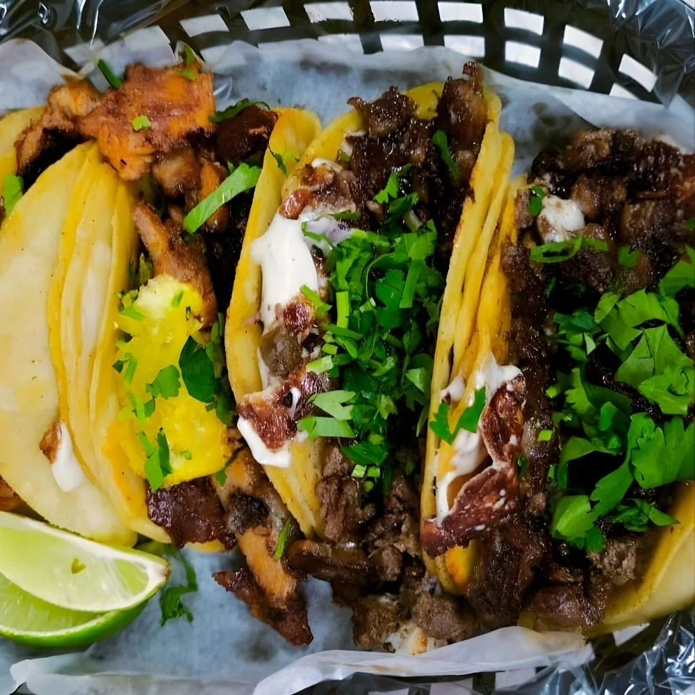 Taqueria El Trompo, business photo 2